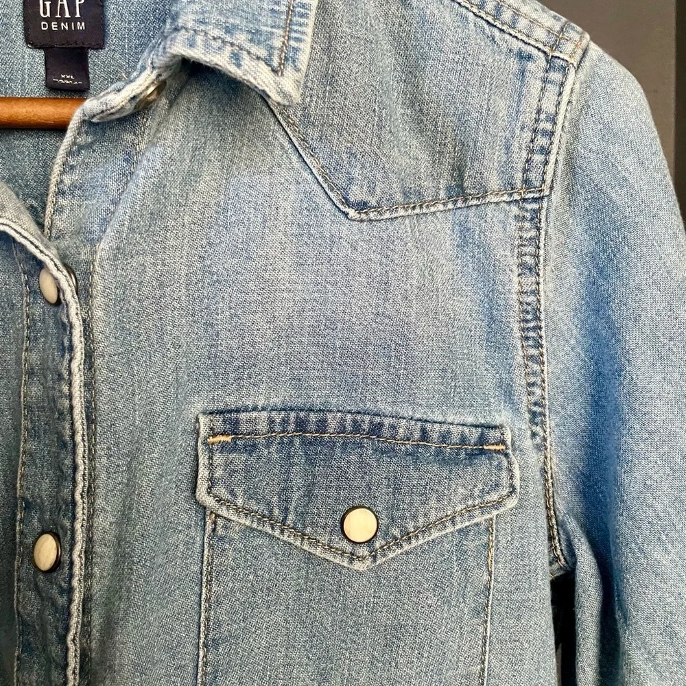 Gap Light Wash Denim Western Style Oxford Shirt